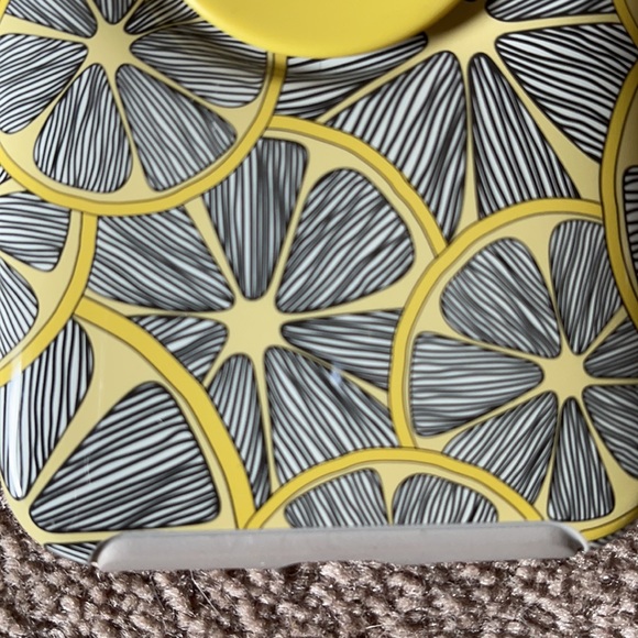 Otterbox with a built in Pop-socket IPhoneX - Picture 7 of 9